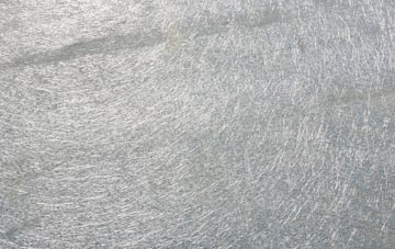 North Inch laminate fibreglass or shingles?